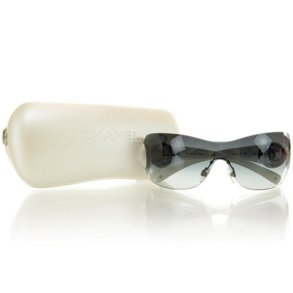 Chanel CC Logo Sunglasses 4173 Black White 6 of 6