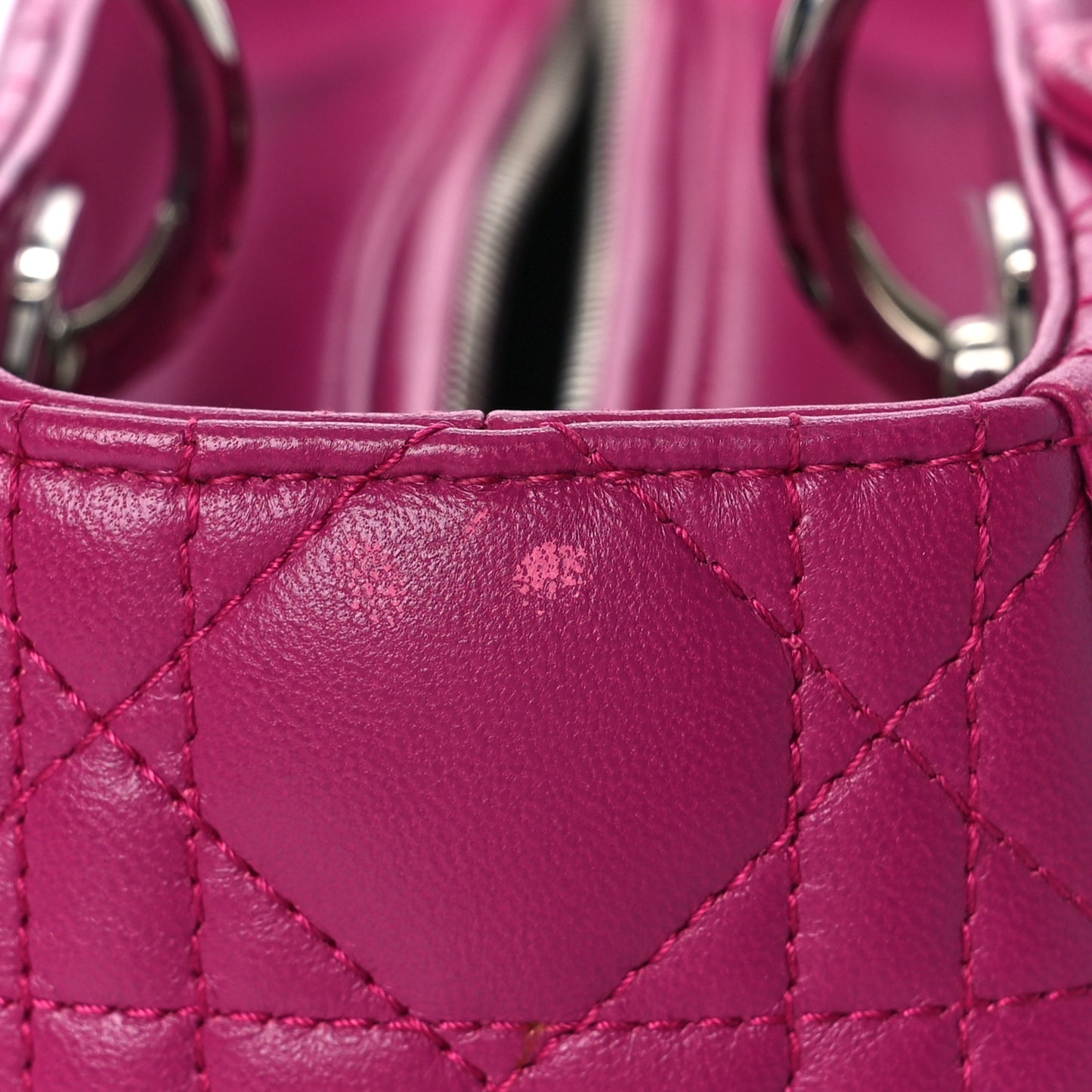 Lambskin Cannage Medium Lady Dior Fuchsia