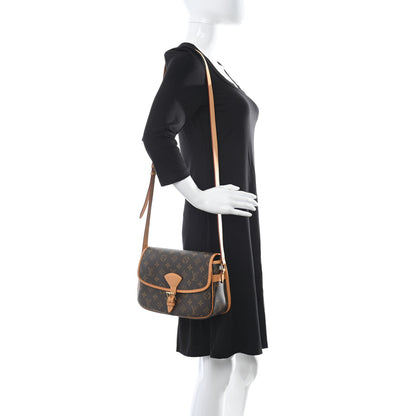 Louis Vuitton Monogram Sologne 2 of 14