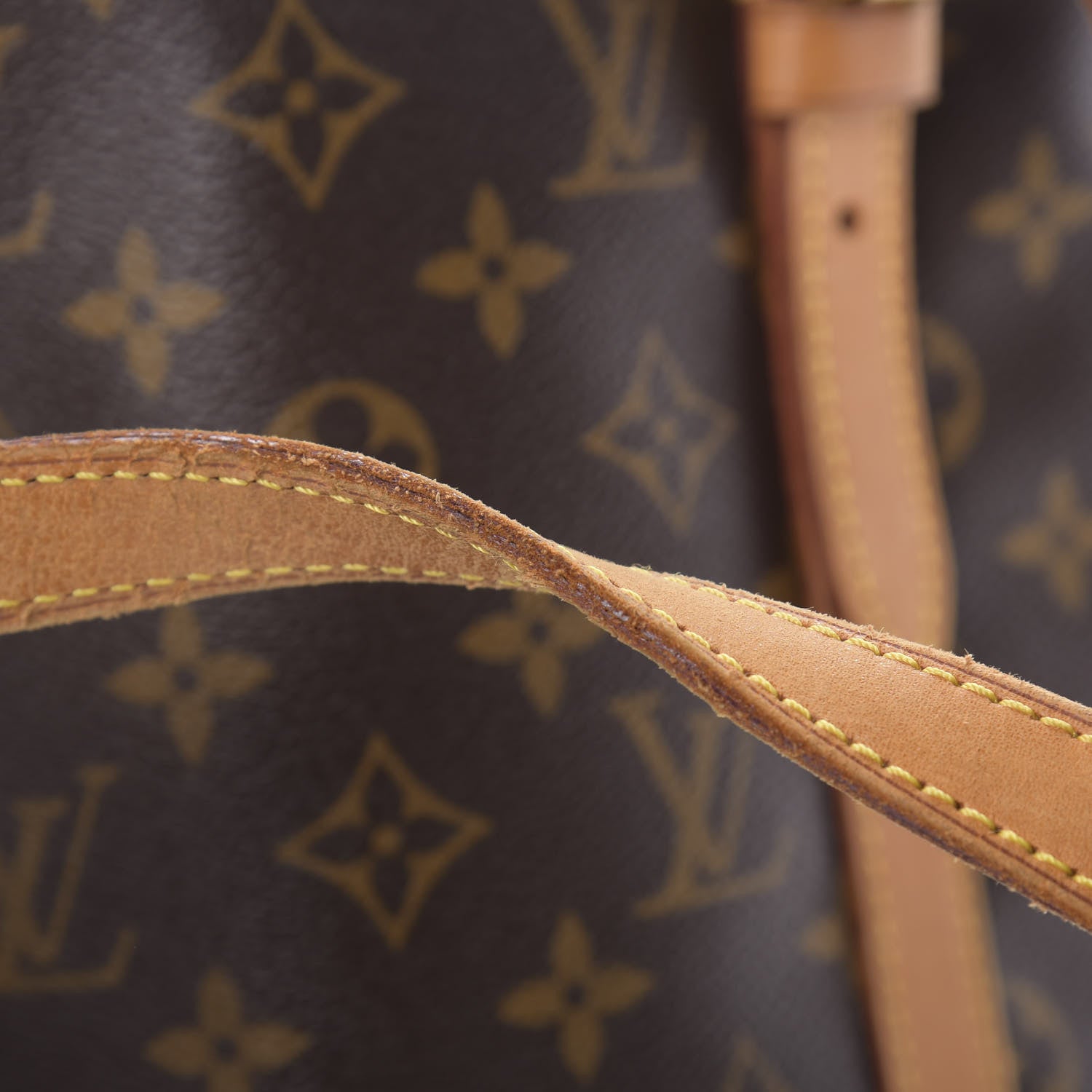 Louis Vuitton Monogram Bucket 27 15 of 22
