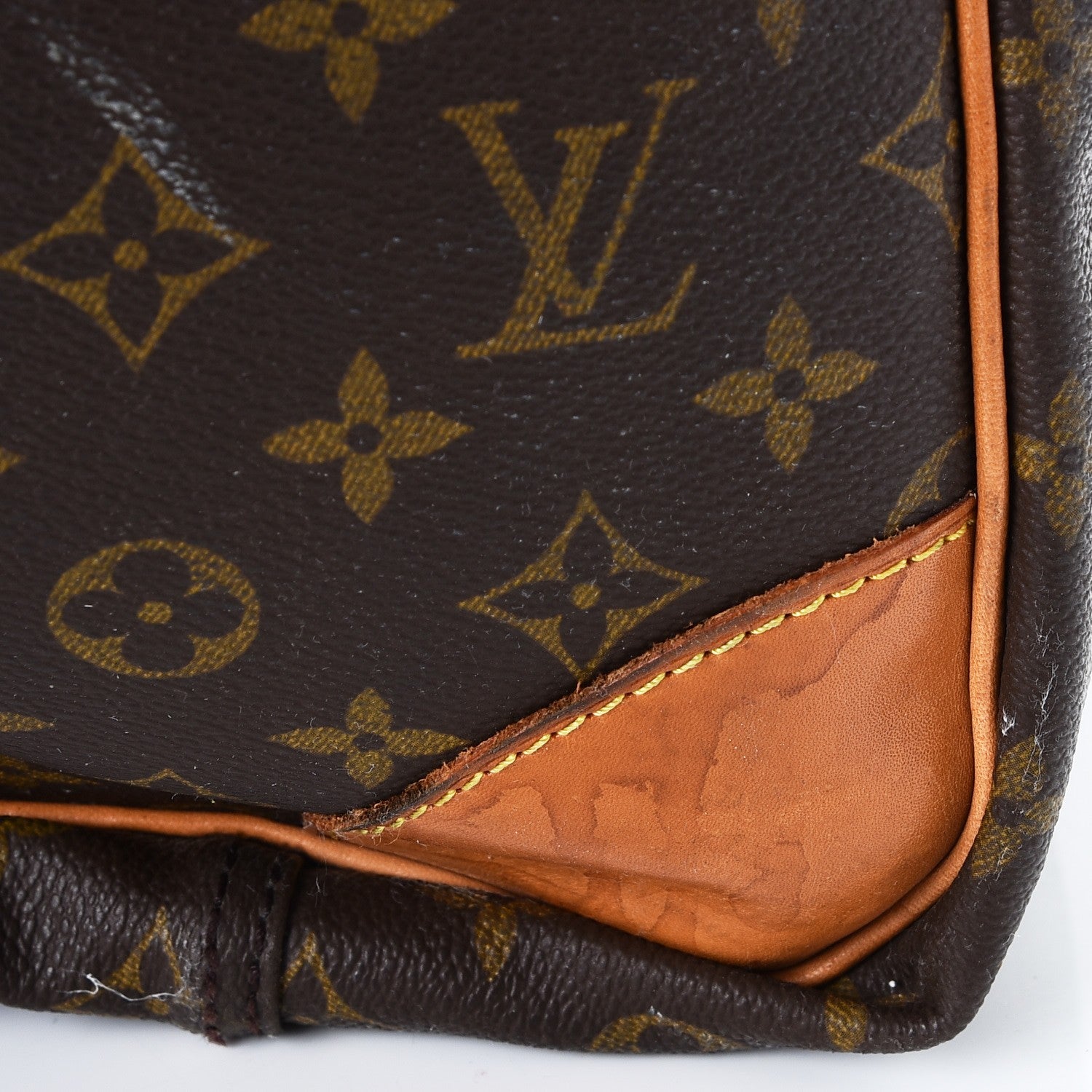 Louis Vuitton Monogram Sirius 60 27 of 31