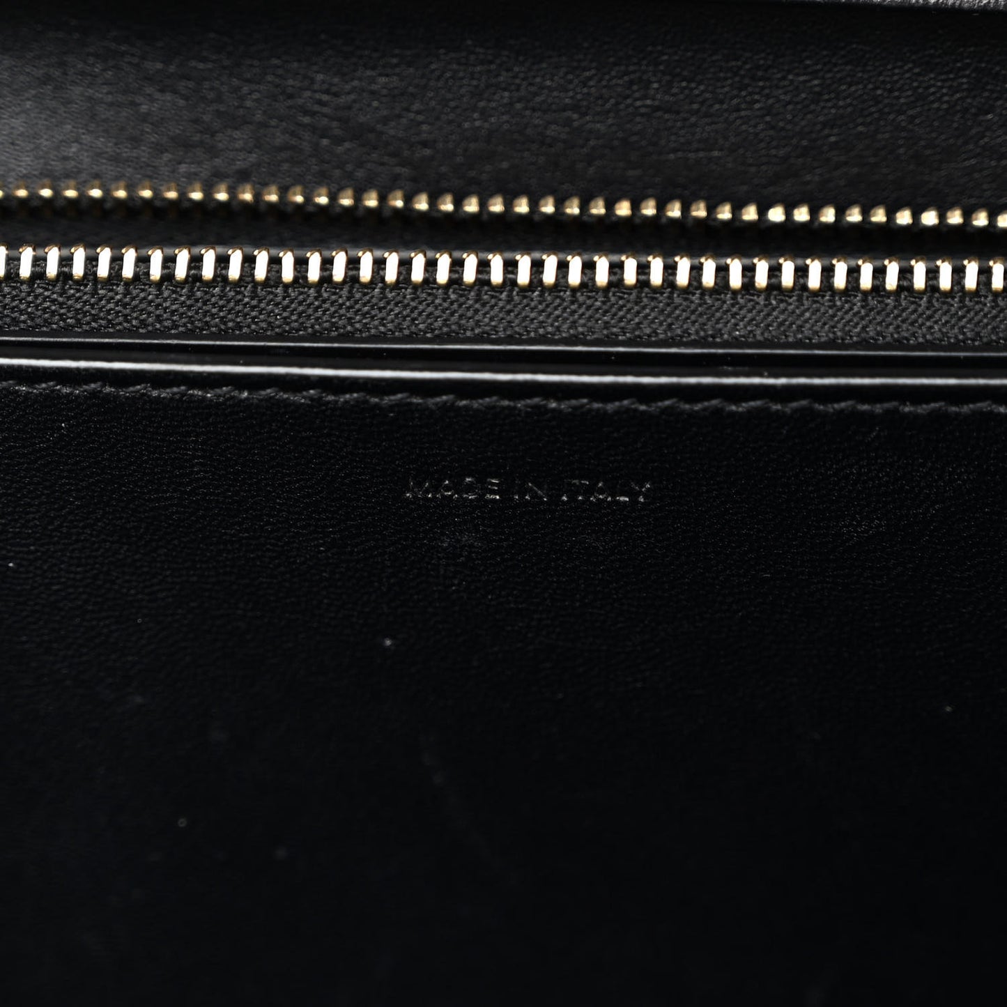 Box Calfskin Medium Classic Box Flap Bag Black