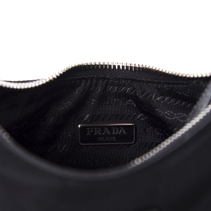 Prada Nylon Re-Edition 2005 Shoulder Bag Black 9 of 10