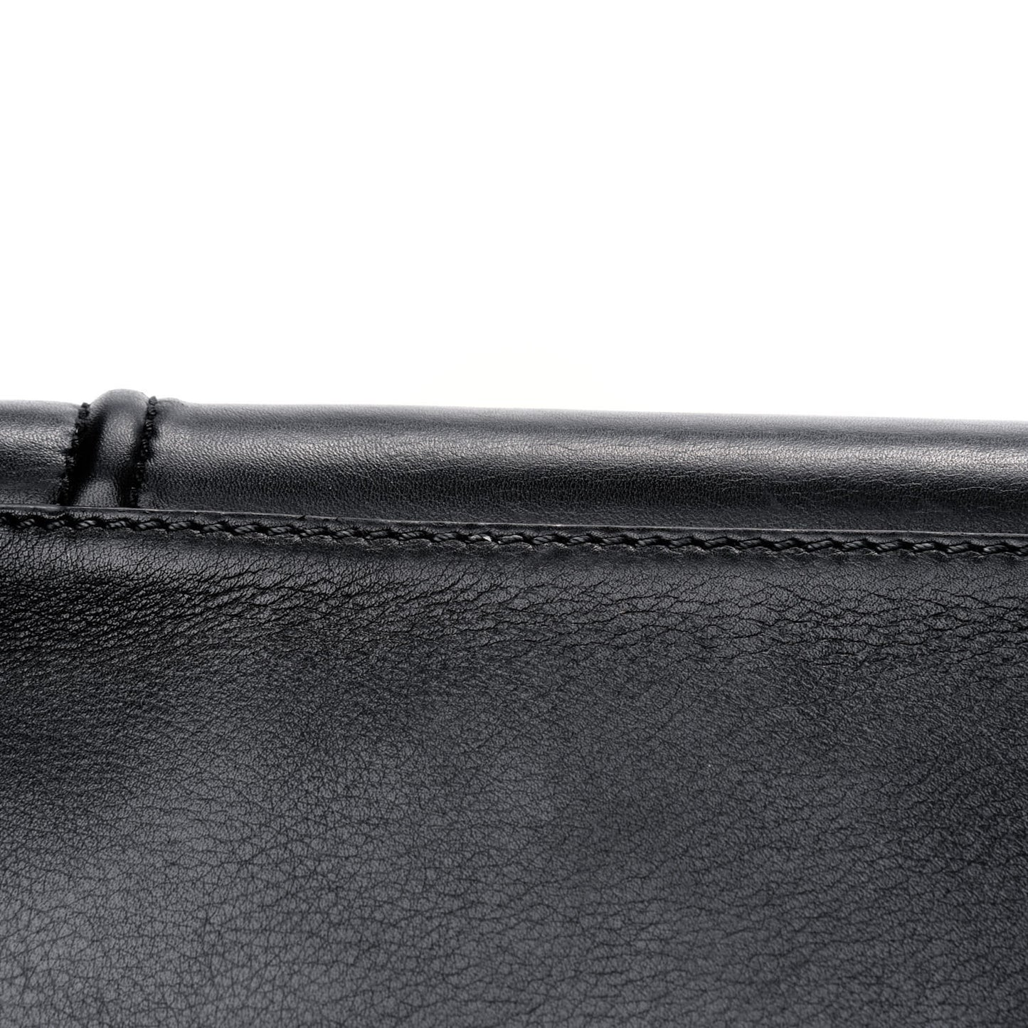 Supple Calfskin Medium Phantom Luggage Black
