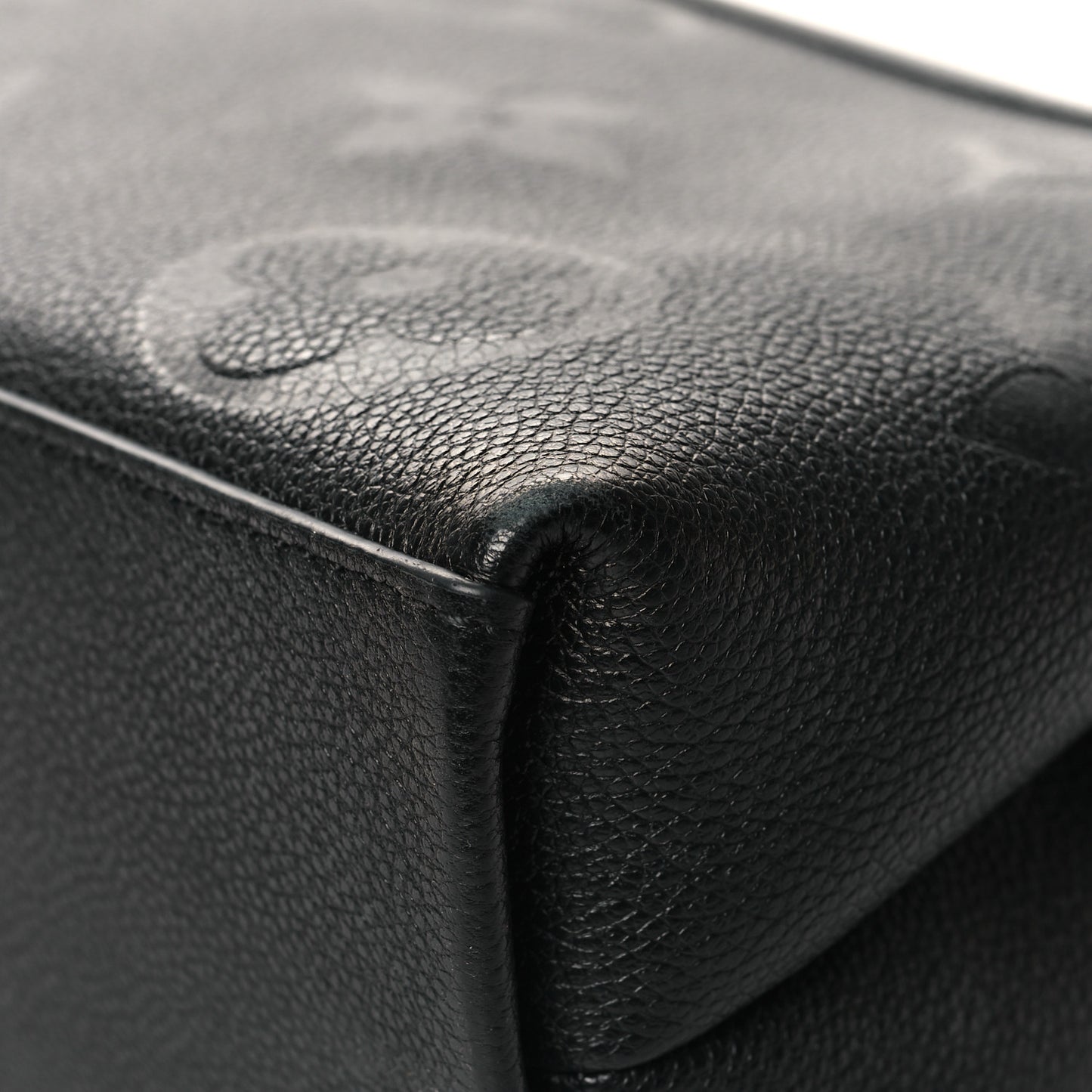 Empreinte Monogram Giant Madeleine MM Black