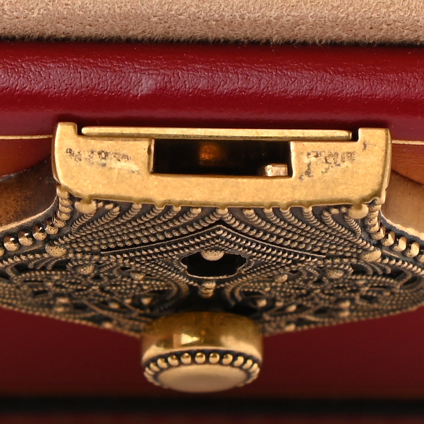 Calfskin Hexagon GG Torchon Key Box Bag New Cherry Red Oro