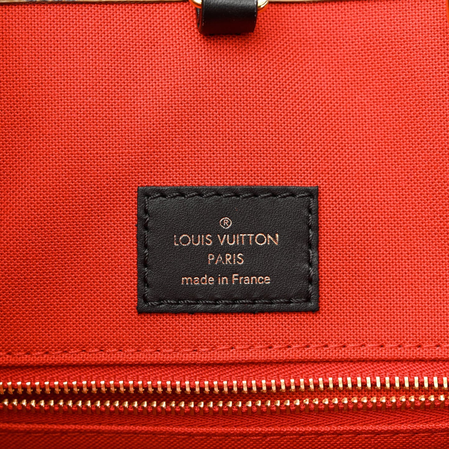 Reverse Monogram Giant Onthego MM