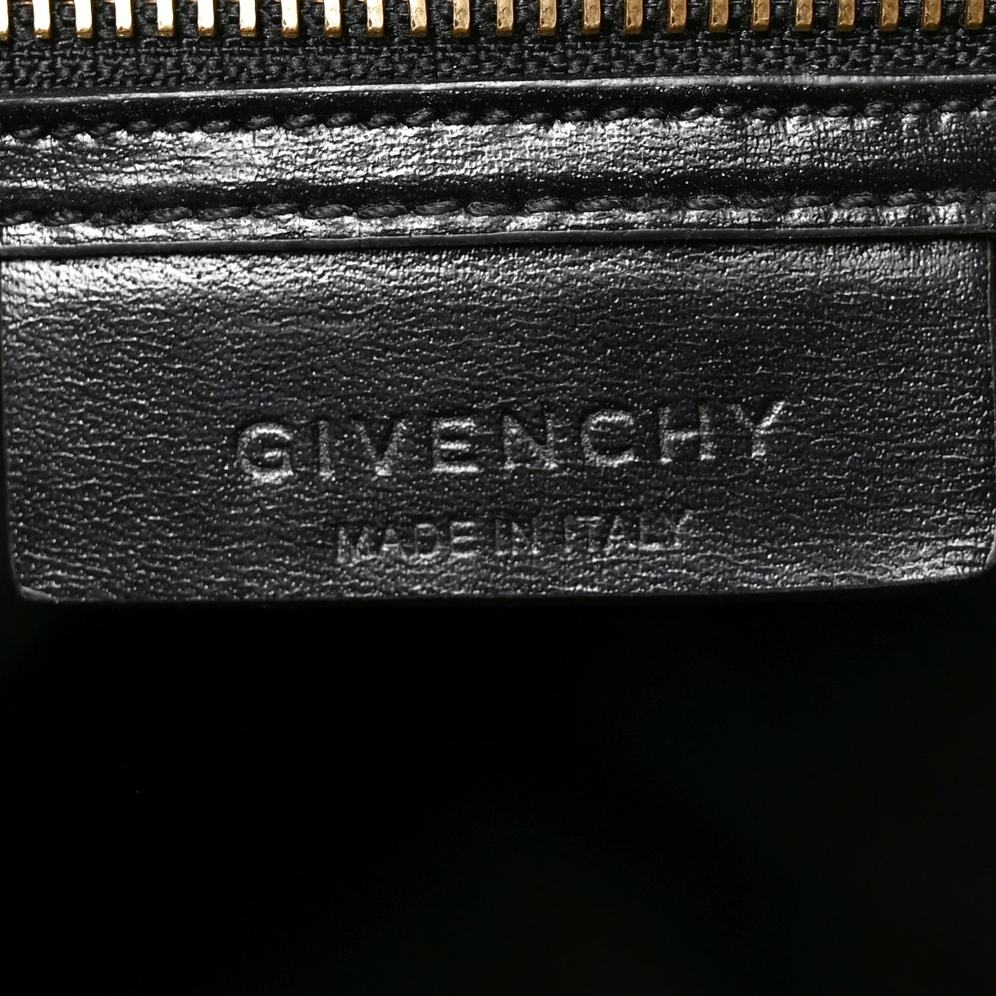 Shiny Lord Calfskin  Antigona Black