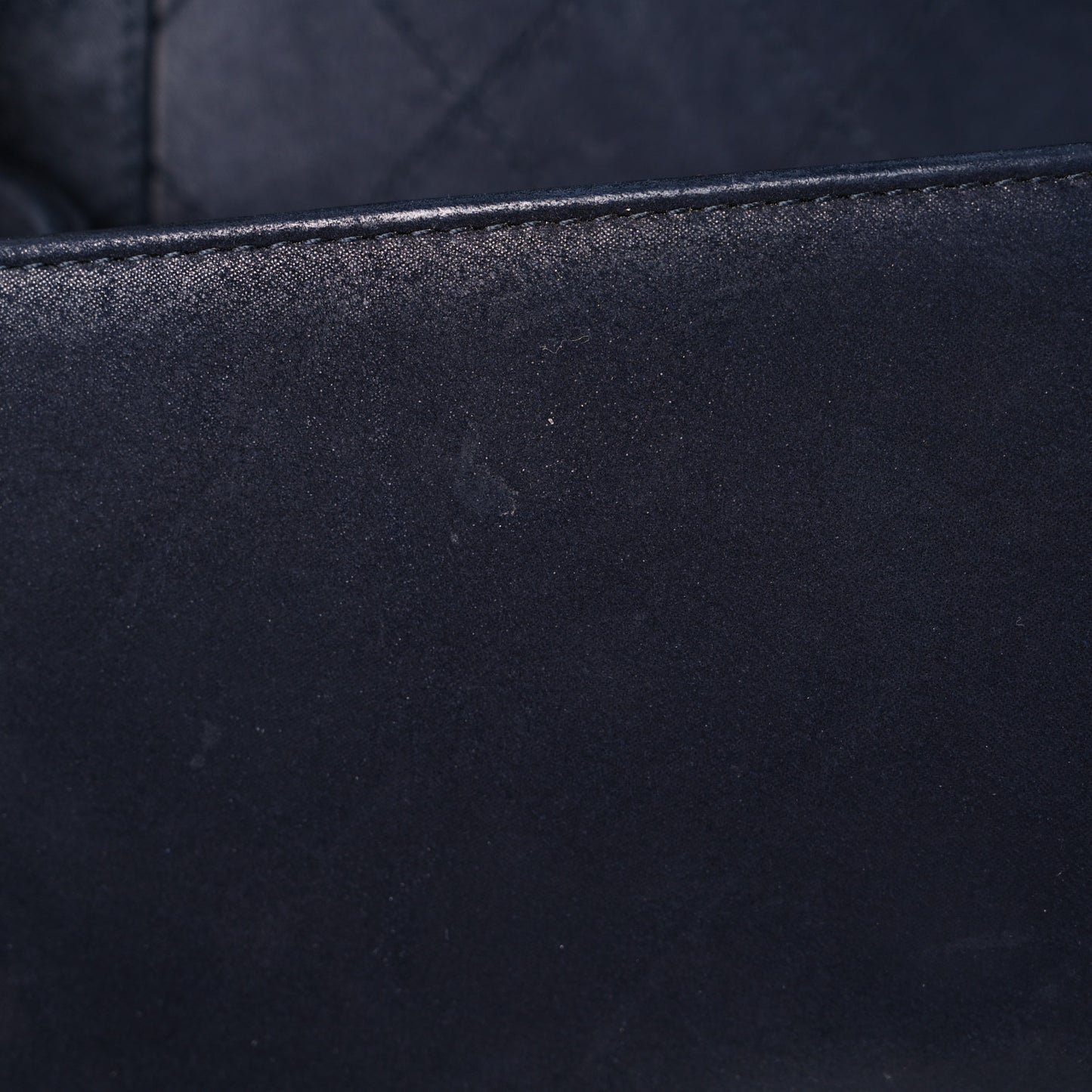 Shearling Iridescent Calfskin Medium Boy Flap Navy
