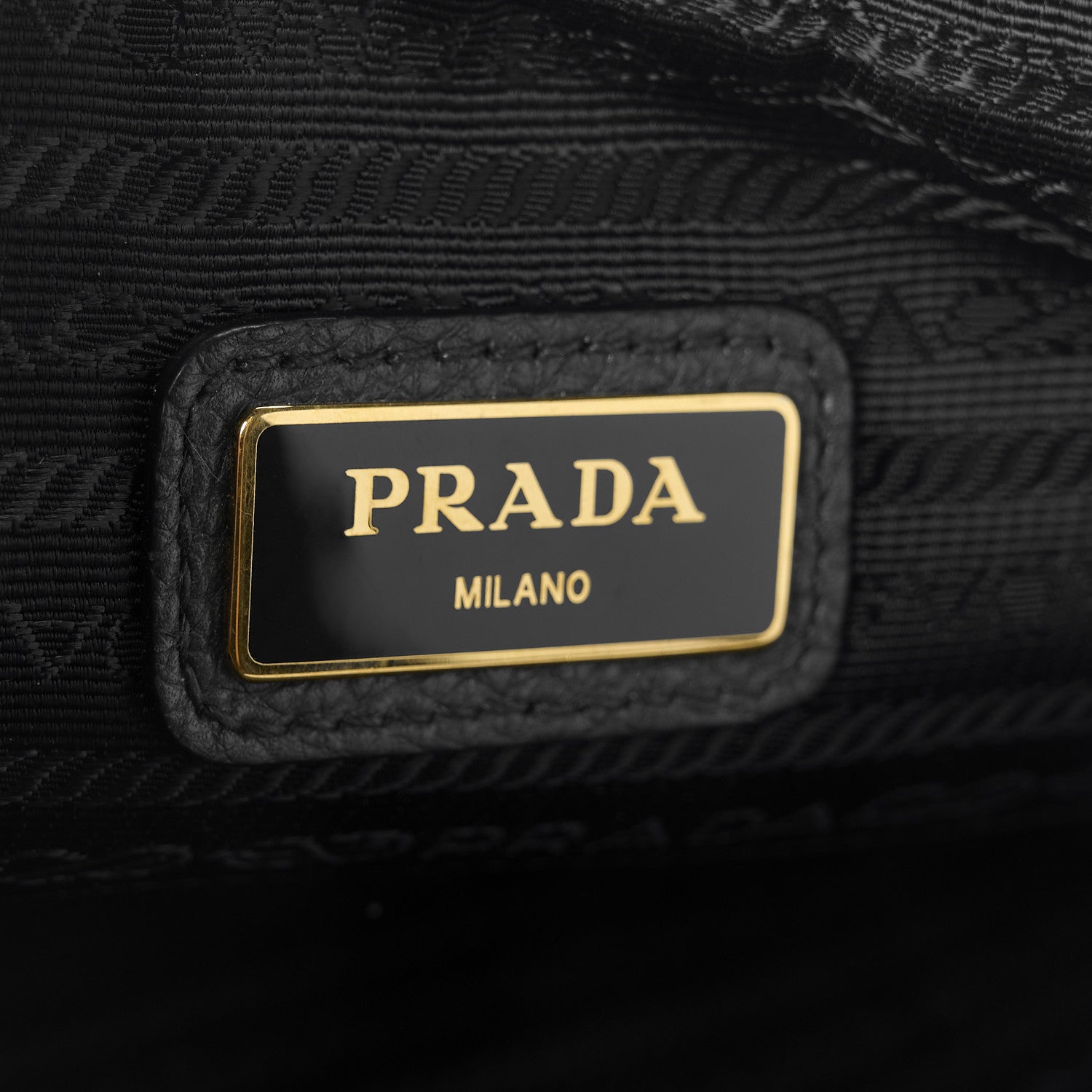 Prada Vitello Daino Camera Bag Smeraldo 7 of 11
