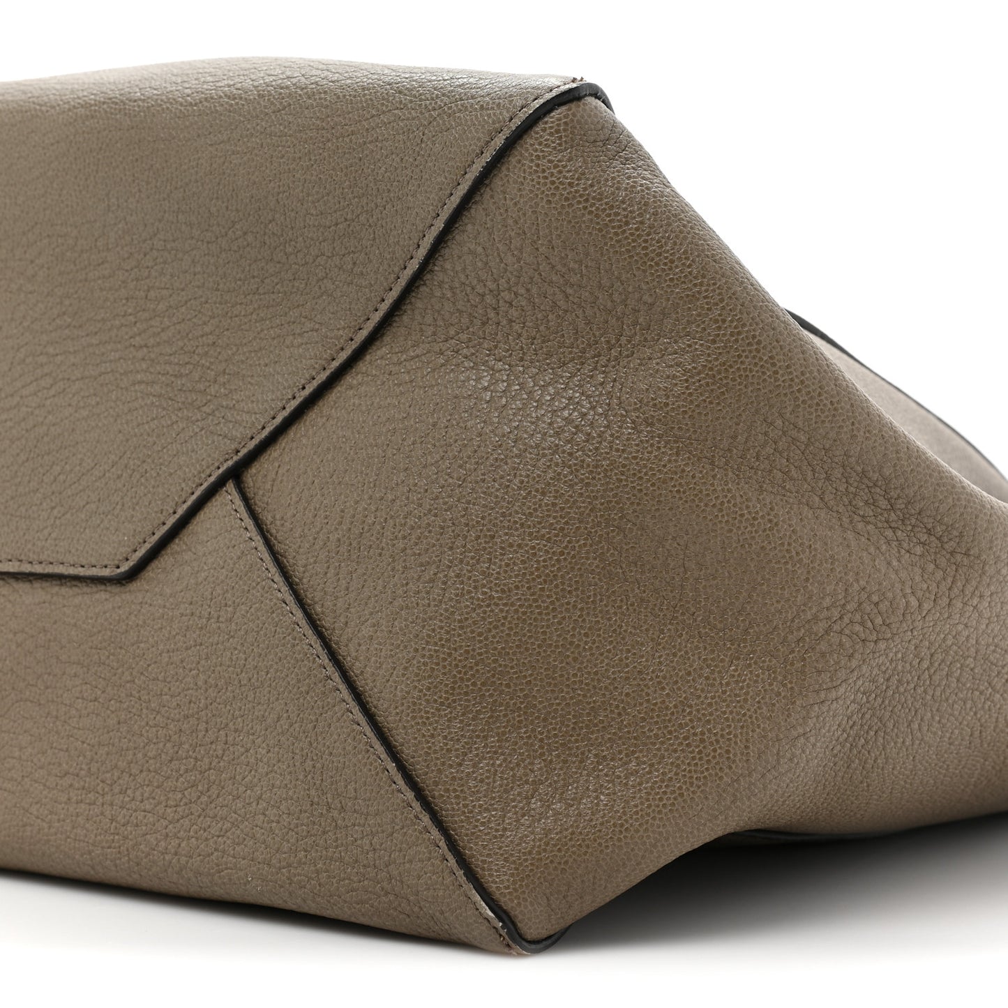 Soft Grained Calfskin Medium Belt Cabas Phantom Taupe