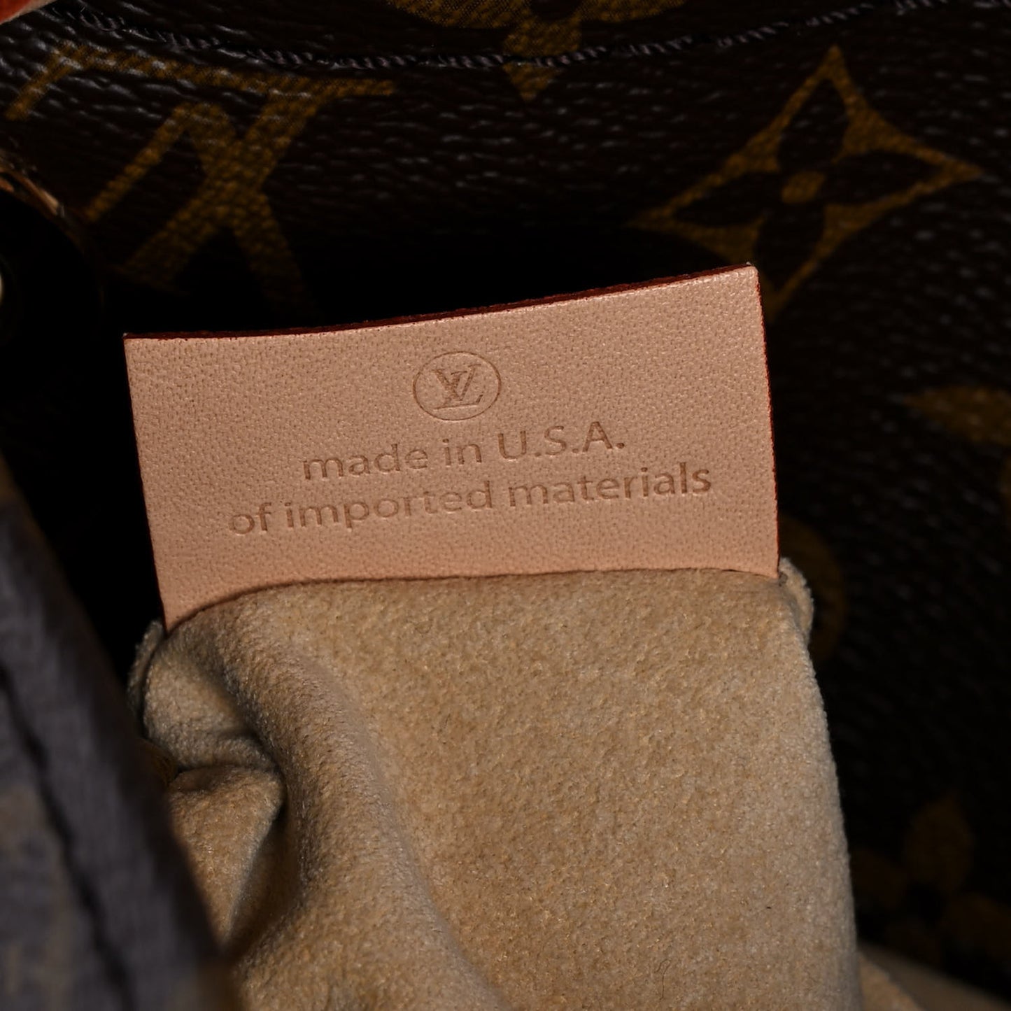 Monogram Artsy MM