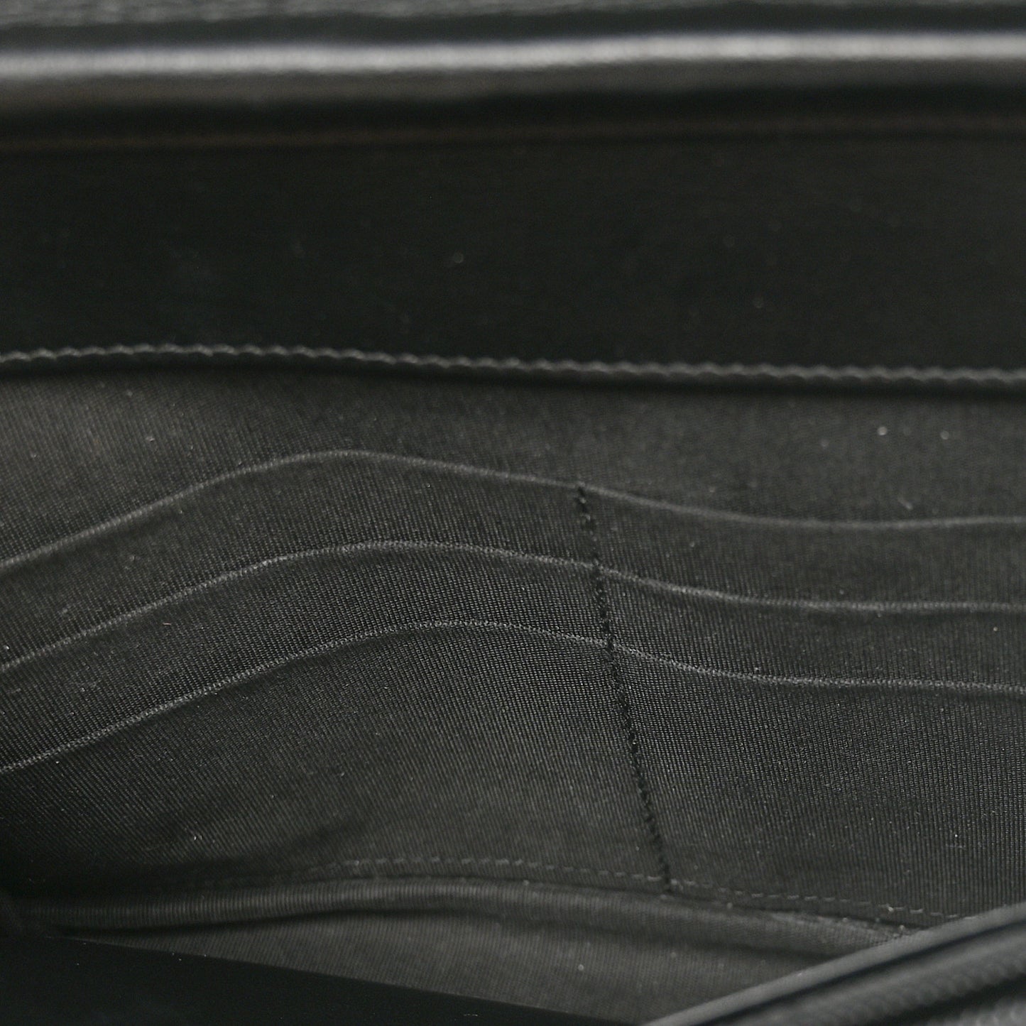 Caviar Quilted Boy Wallet On Chain WOC Black