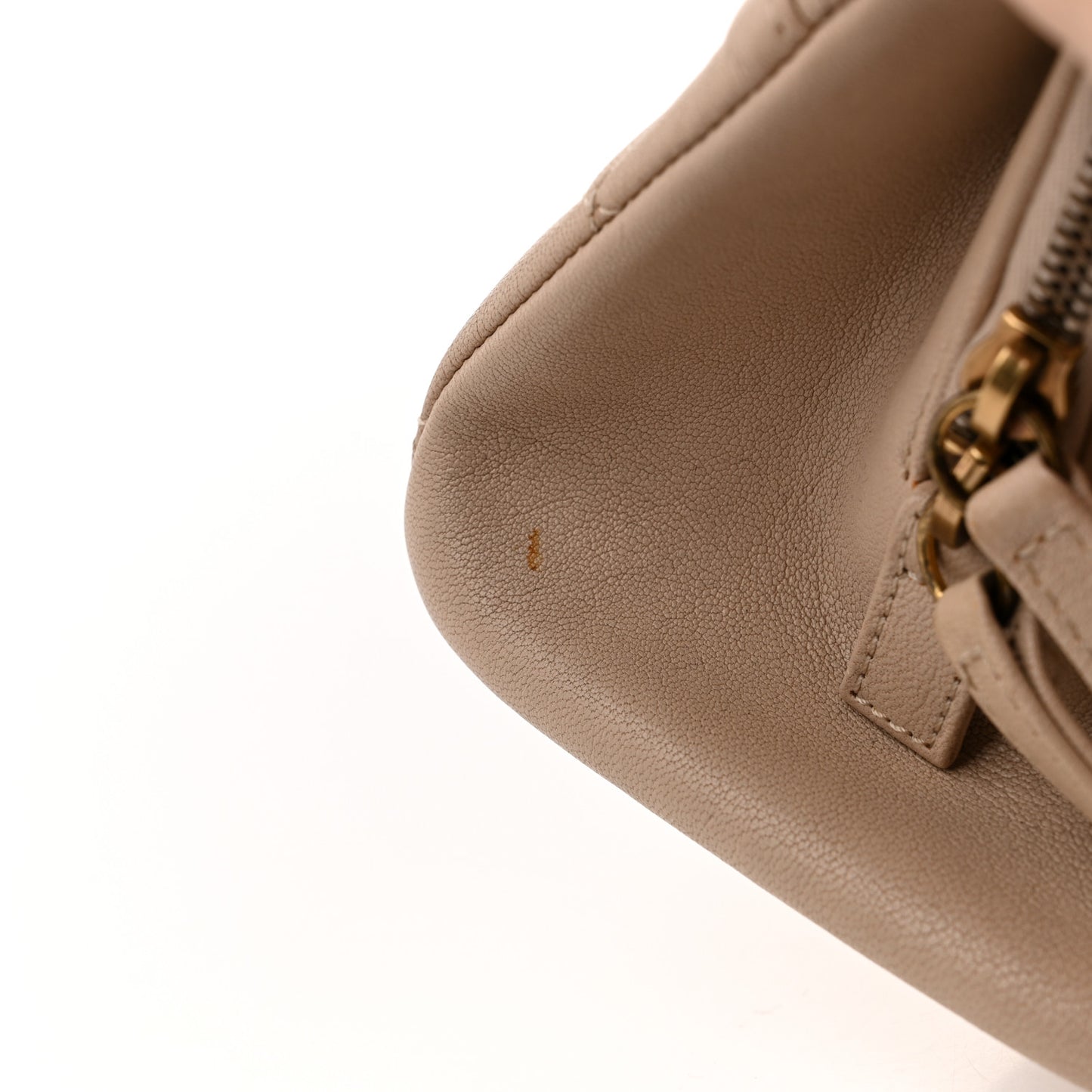 Shiny Sheepskin Quilted Small Trapezio Flap Beige