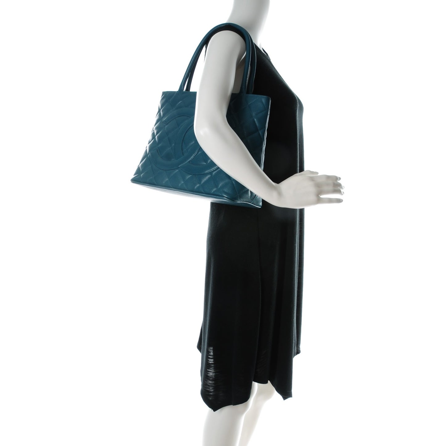 Caviar Quilted Medallion Tote Turquoise