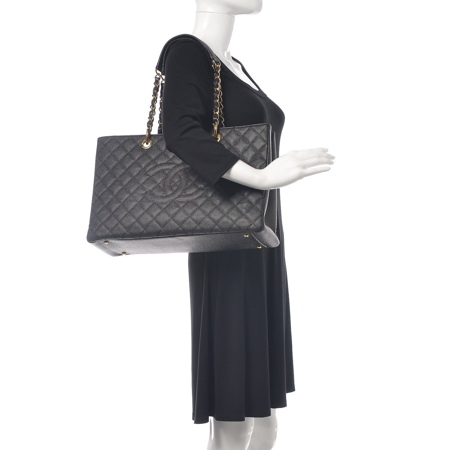 Caviar Quilted XL Grand Shopping Tote GST Black