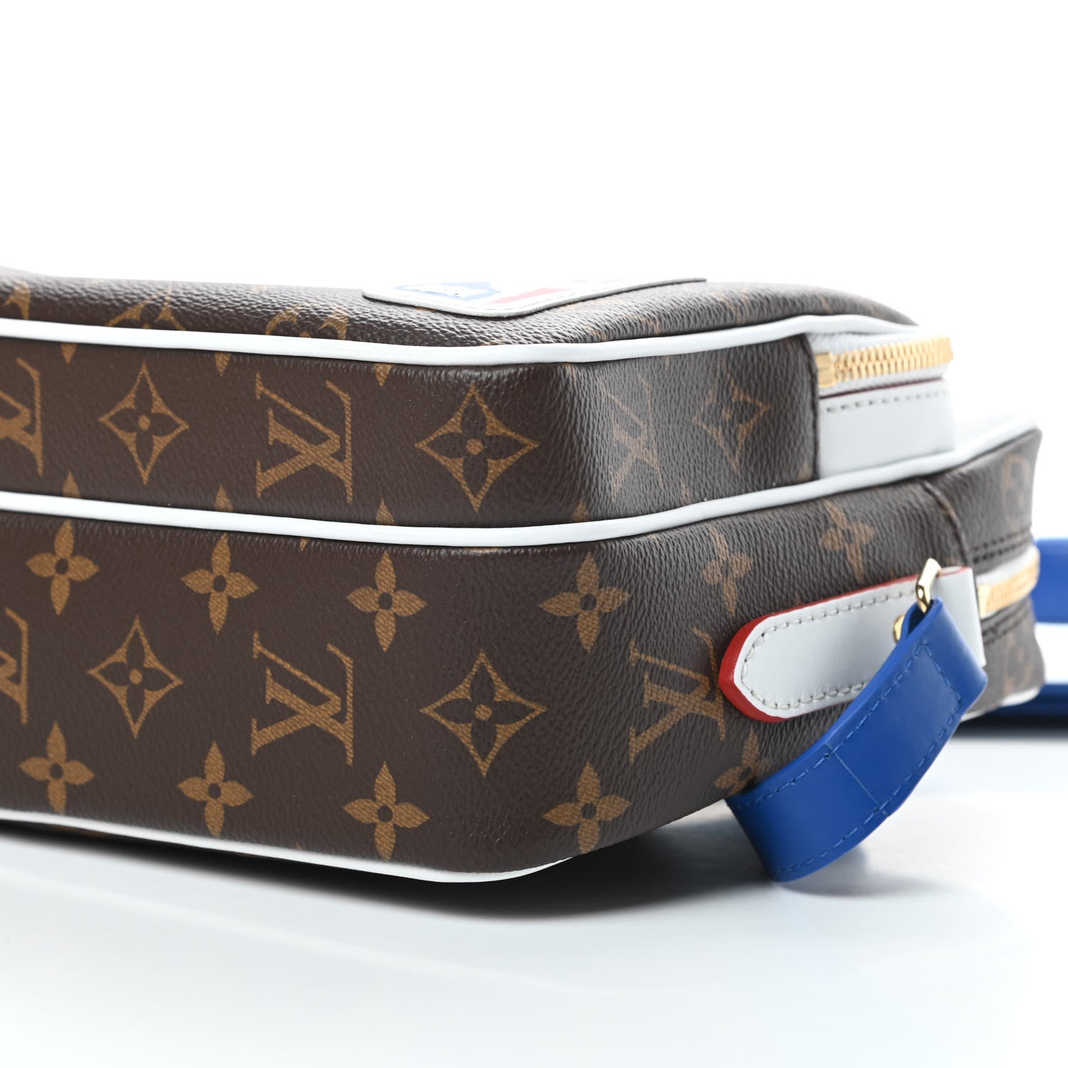 Louis Vuitton X NBA Monogram Nil Messenger 10 of 11