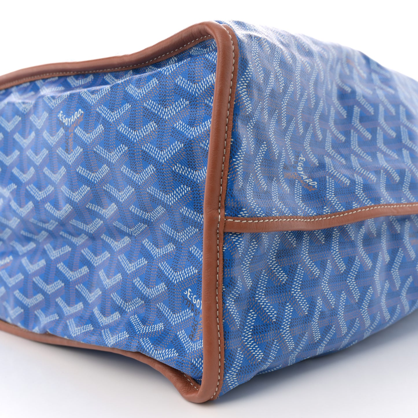 Goyardine Reversible Pertuis GM Sky Blue