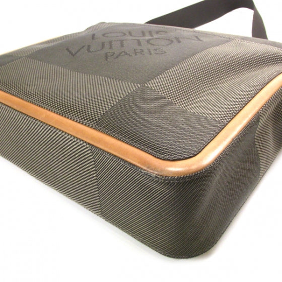 Louis Vuitton Damier Geant Messenger Bag Terre 5 of 8