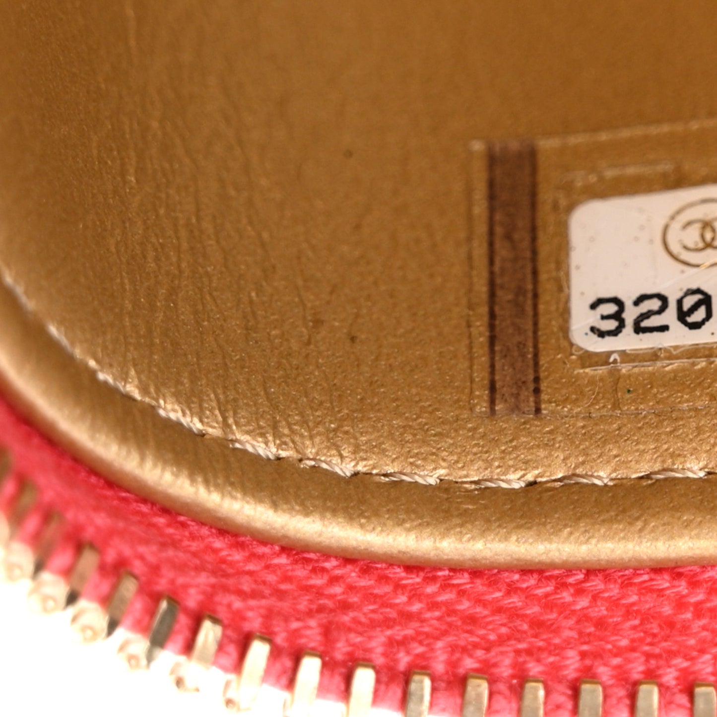 Lambskin Quilted Pearl Crush Mini Vanity Case With Chain Red