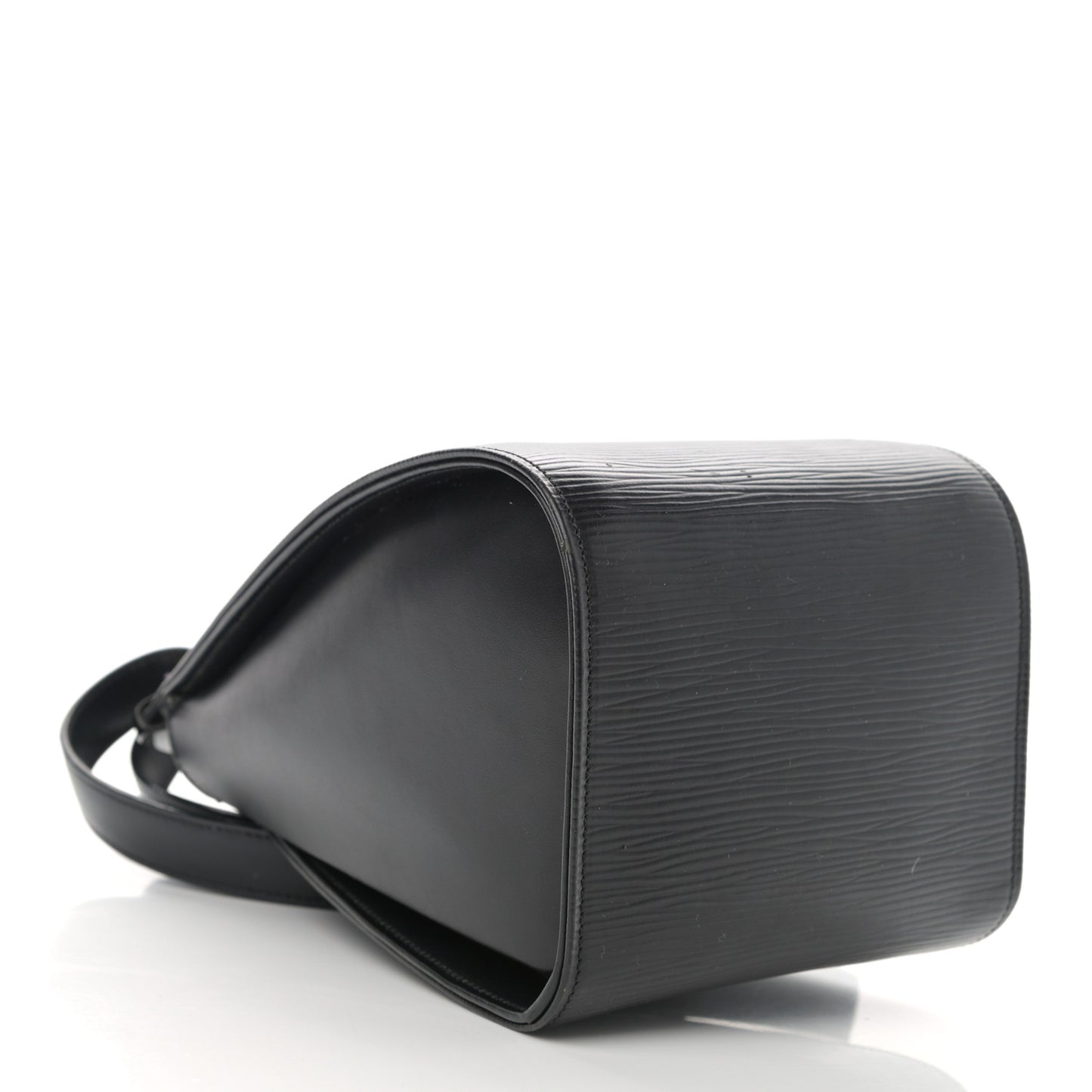 Epi Minuit Black
