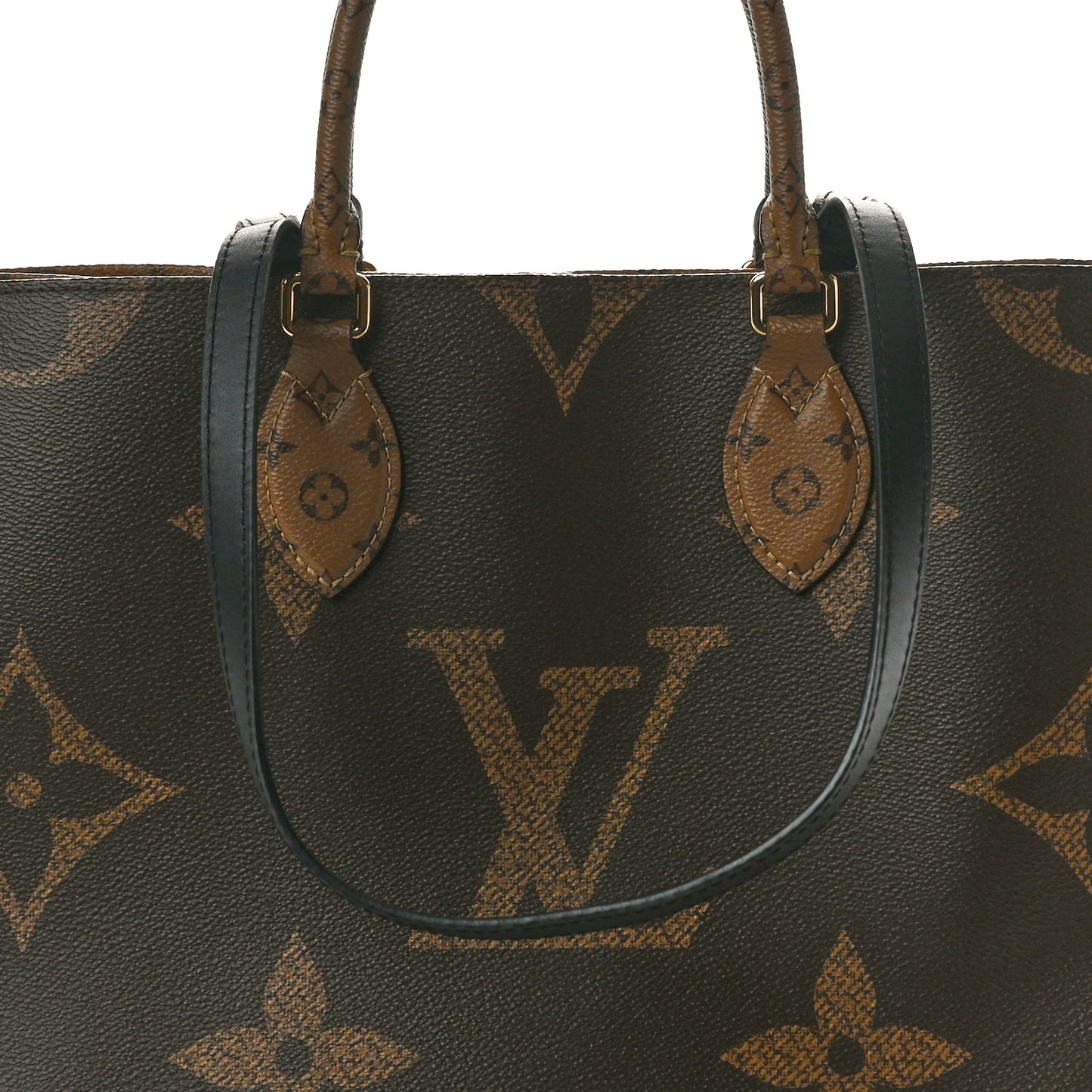 Reverse Monogram Giant Onthego MM