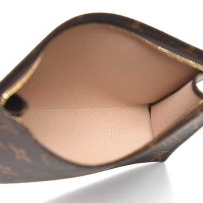 Louis Vuitton Monogram Toiletry Pouch 19 5 of 7