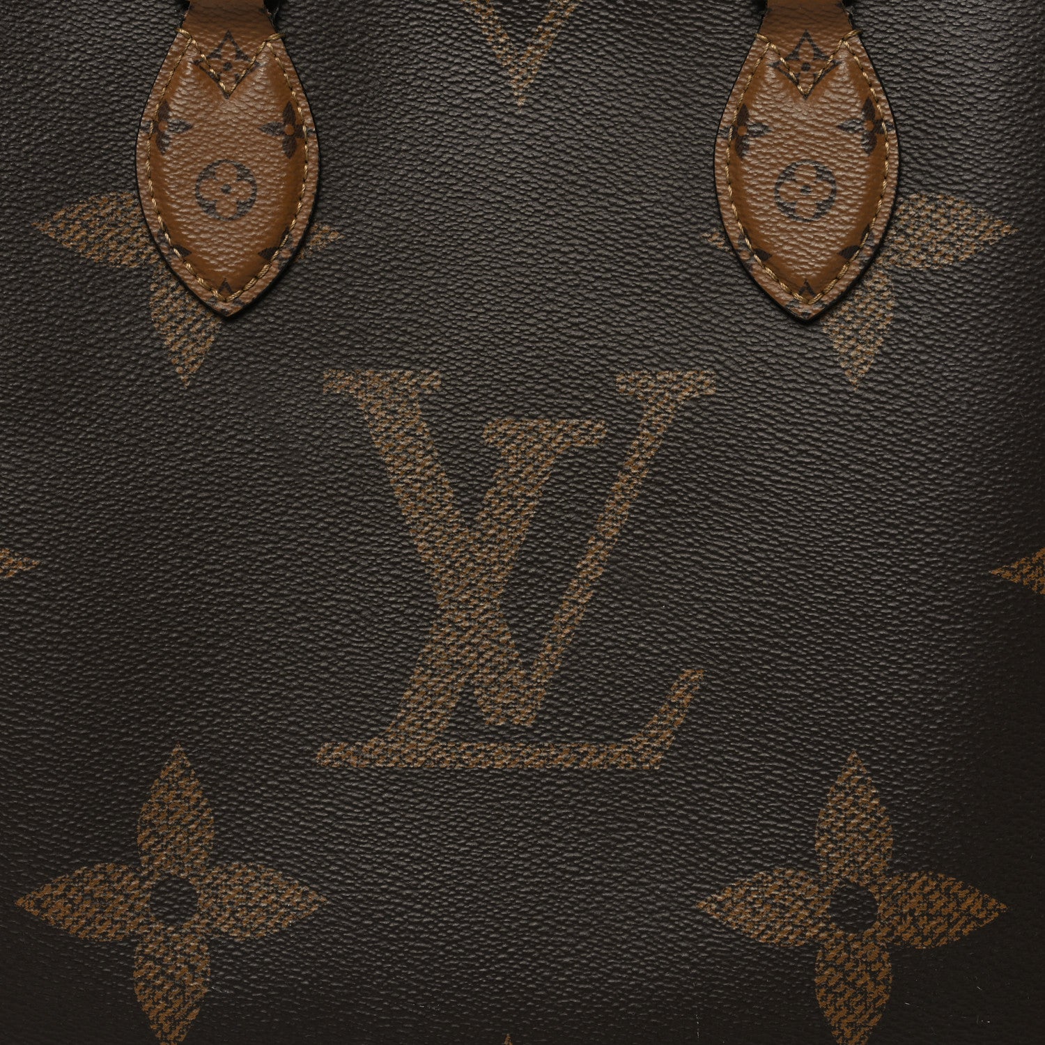 Louis Vuitton Reverse Monogram Giant Onthego MM 9 of 15