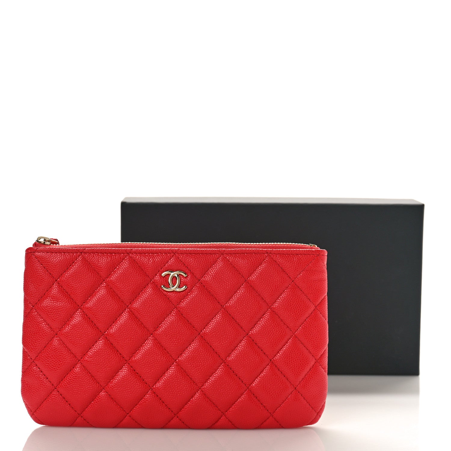 Chanel Shiny Caviar Quilted Cosmetic Case Red 19 of 19