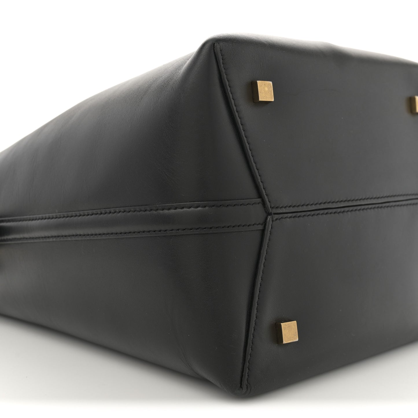 Shiny Calfskin Le 37 Bucket Bag Black