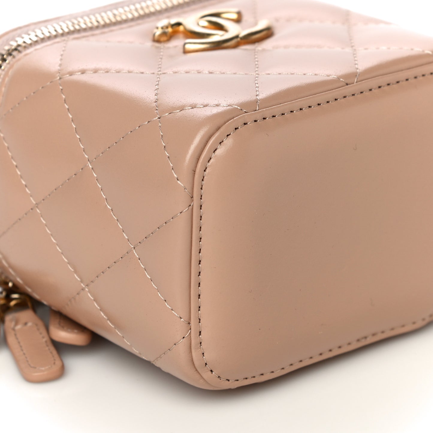 Calfskin Quilted Mini Perfect Fit Vanity Case With Chain Beige