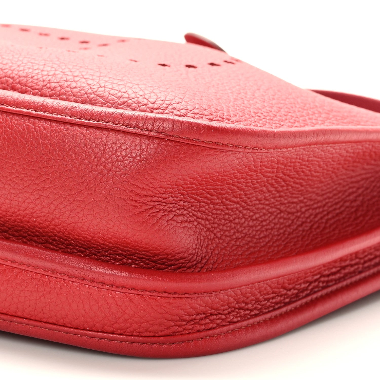 Hermes Taurillon Clemence Evelyne III PM Rubis 9 of 9