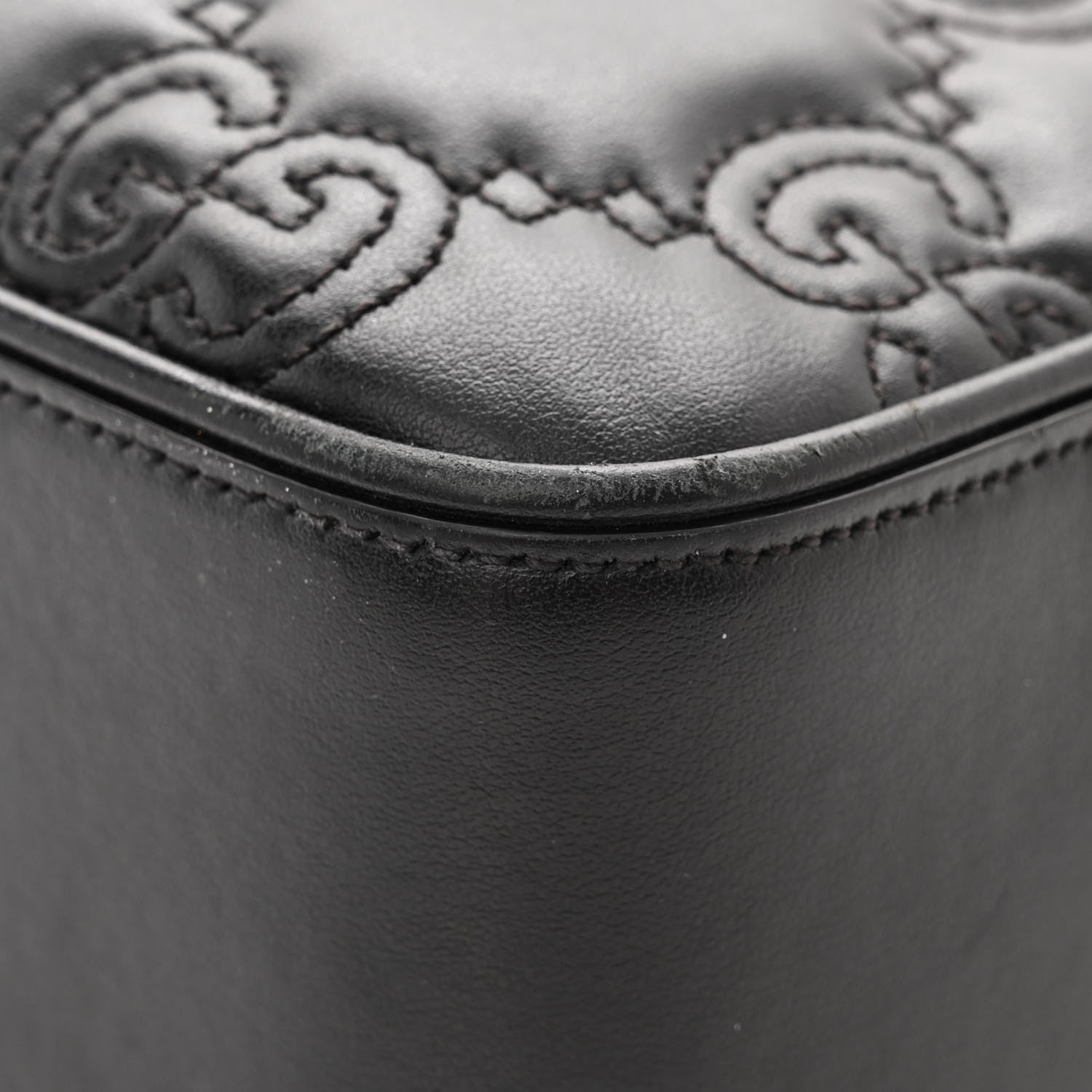 Gucci Calfskin GG Matelasse Shoulder Bag Black Natural 15 of 16
