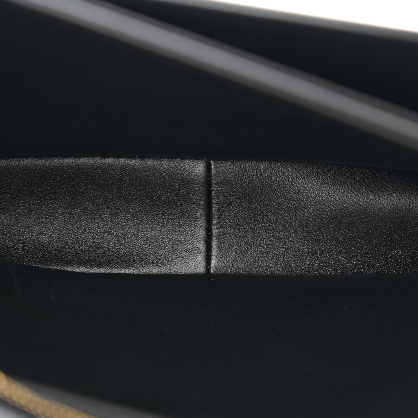 Shiny Calfskin Medium Triomphe Black