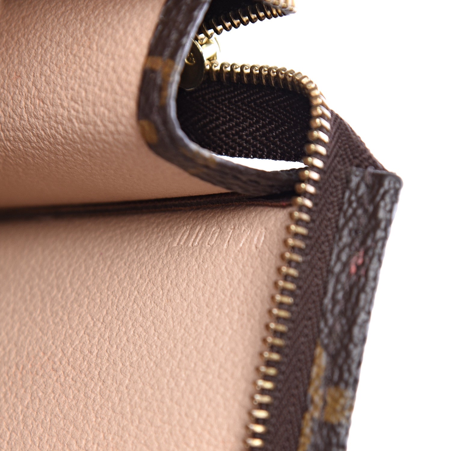 Louis Vuitton Monogram Toiletry Pouch 19 6 of 13