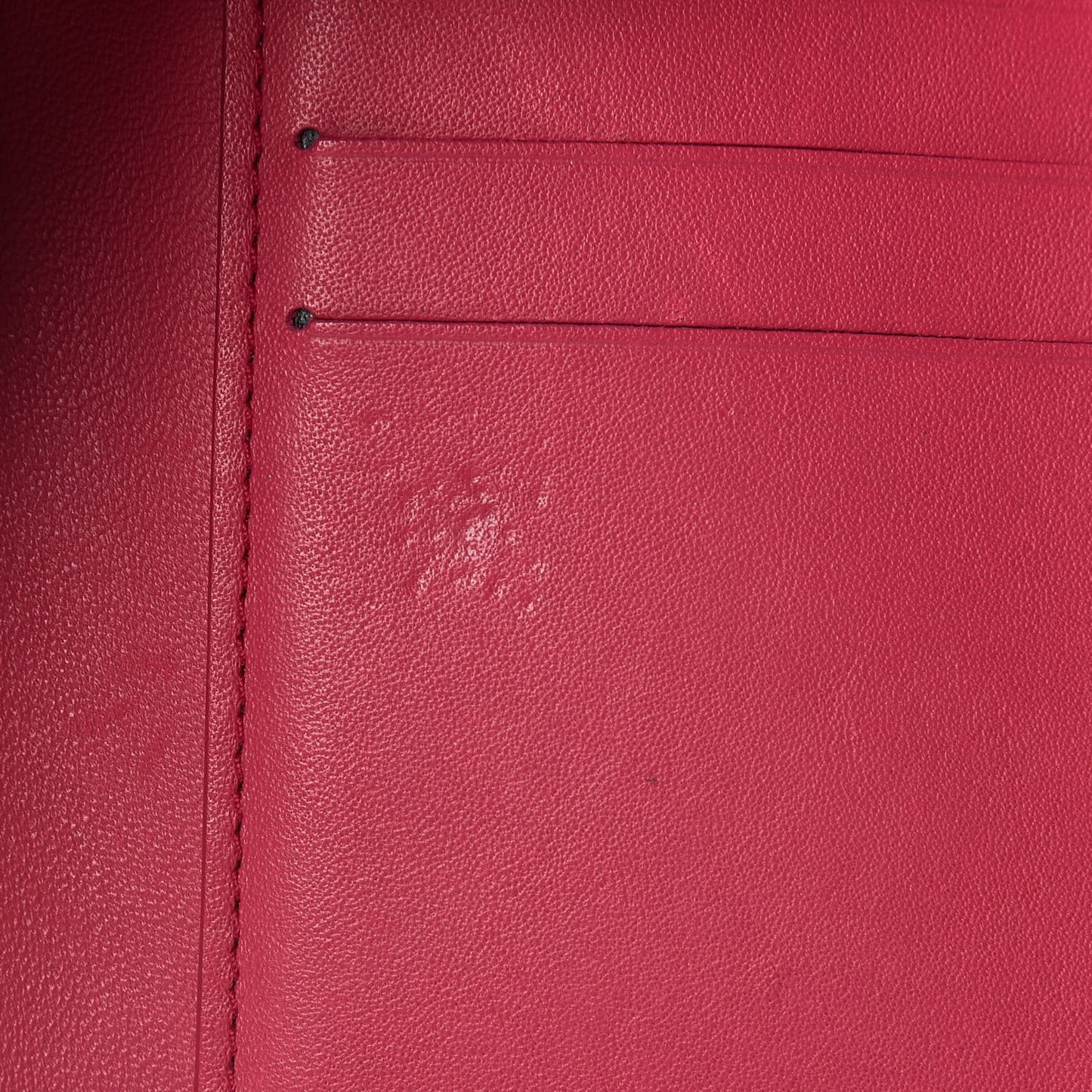 Taurillon Capucines Compact Wallet Black