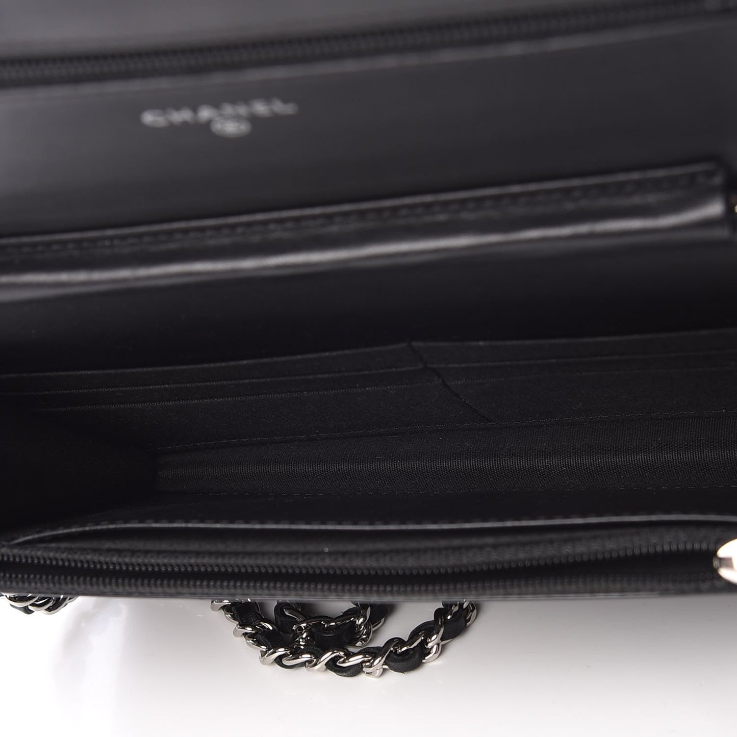 Patent Quilted Brilliant Wallet On Chain WOC Black