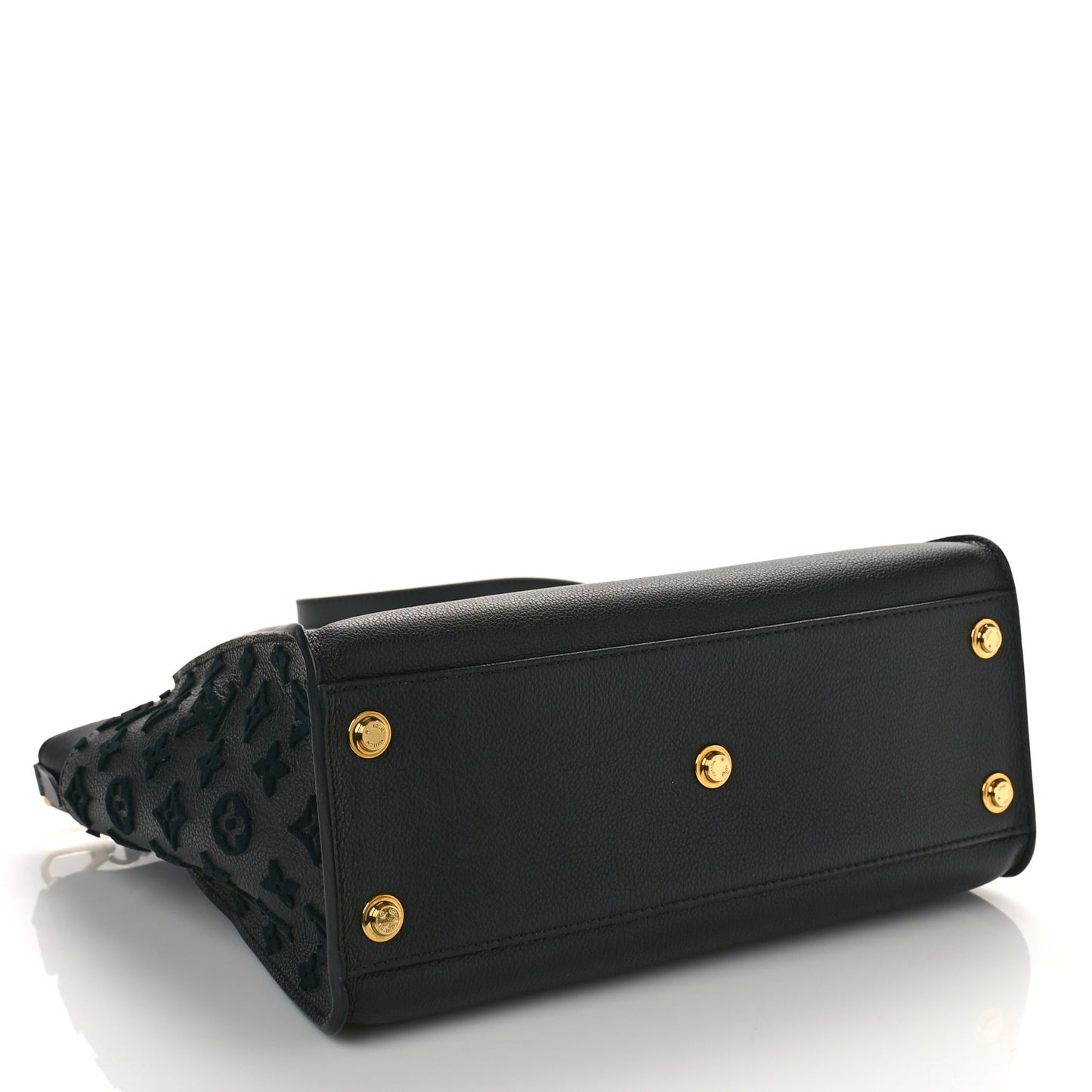 Calfskin Monogram Tufting On My Side Black
