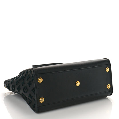 Louis Vuitton Calfskin Monogram Tufting On My Side Black 4 of 8