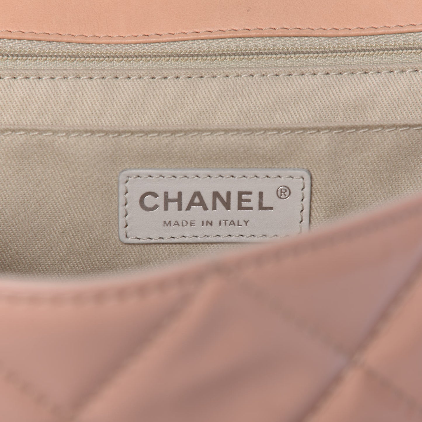 Vinyl Quilted In The Business Flap Bag Pink