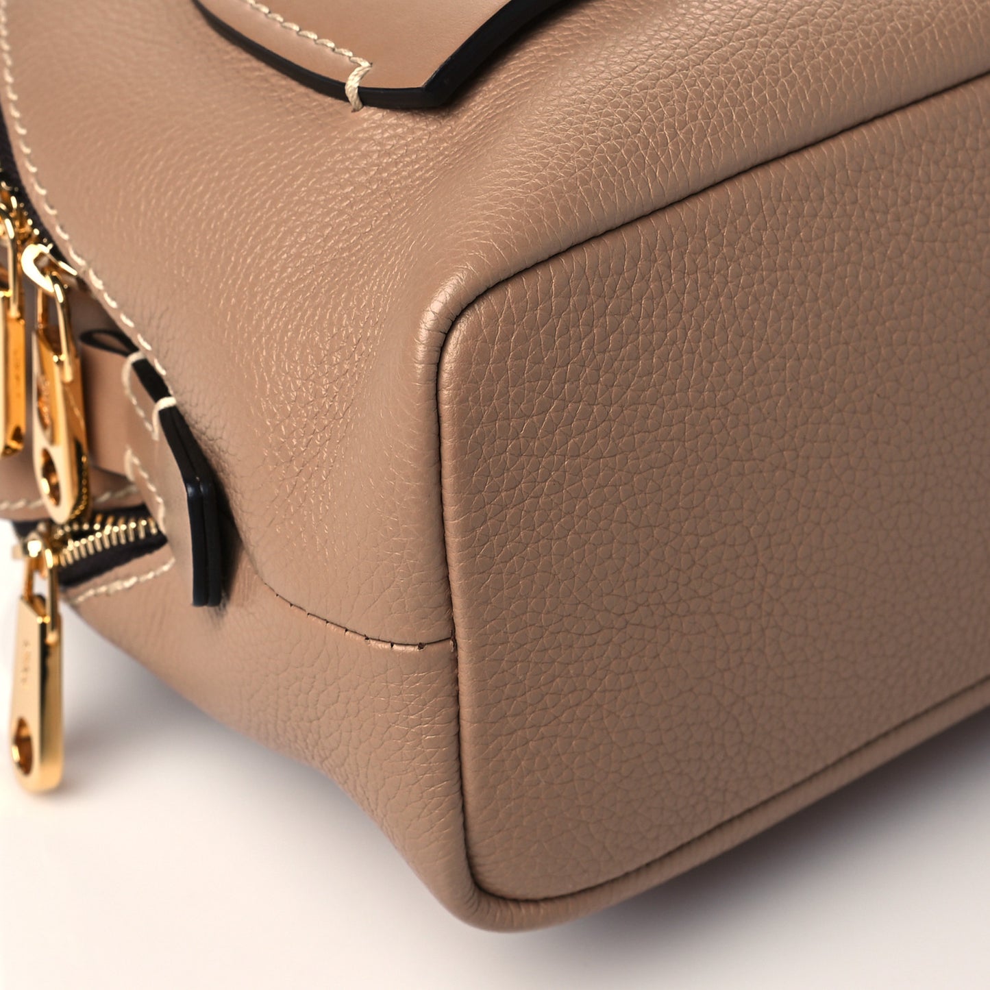 Calfskin Small Daria Cement Brown