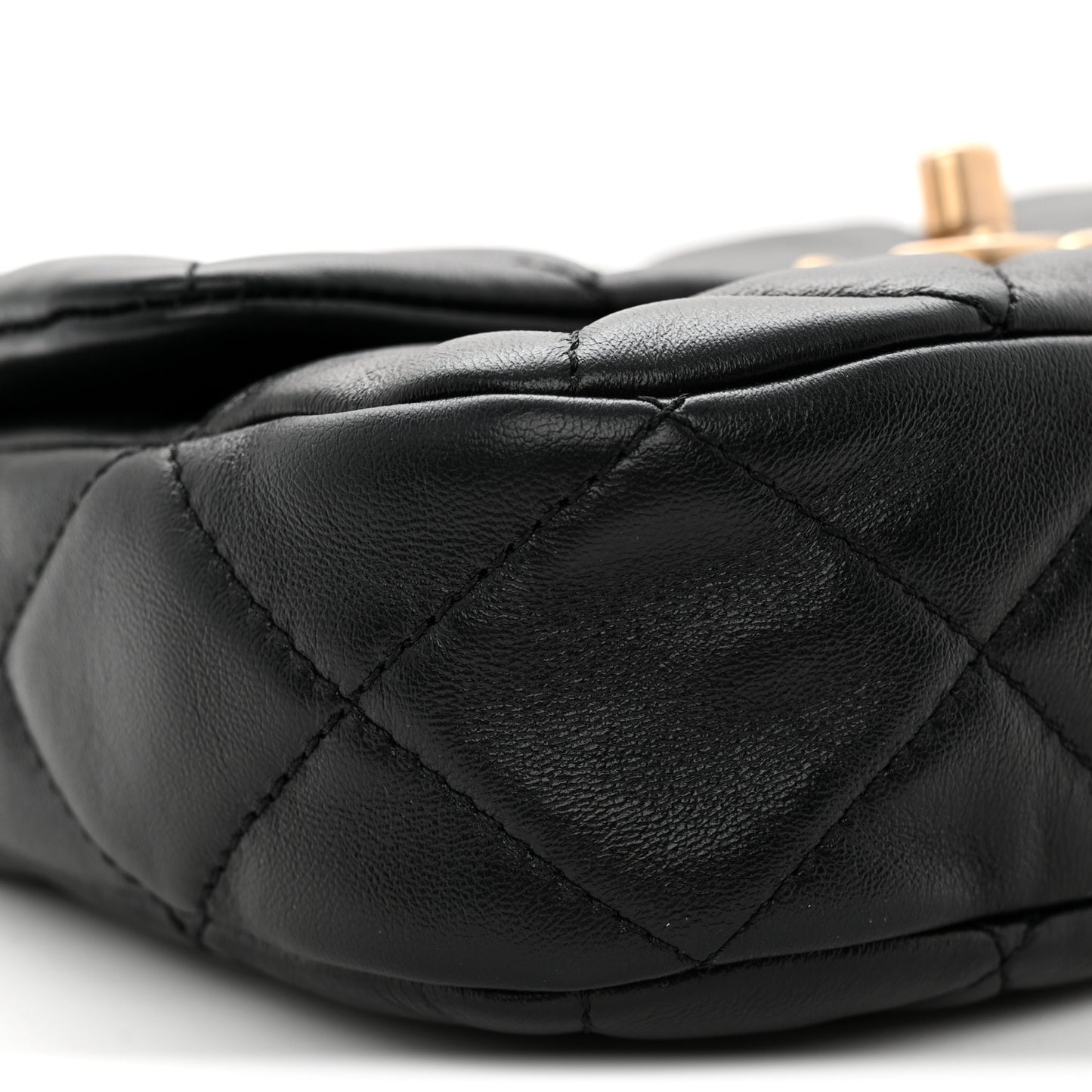 Lambskin Quilted Mini Lacquered Chain Flap Black