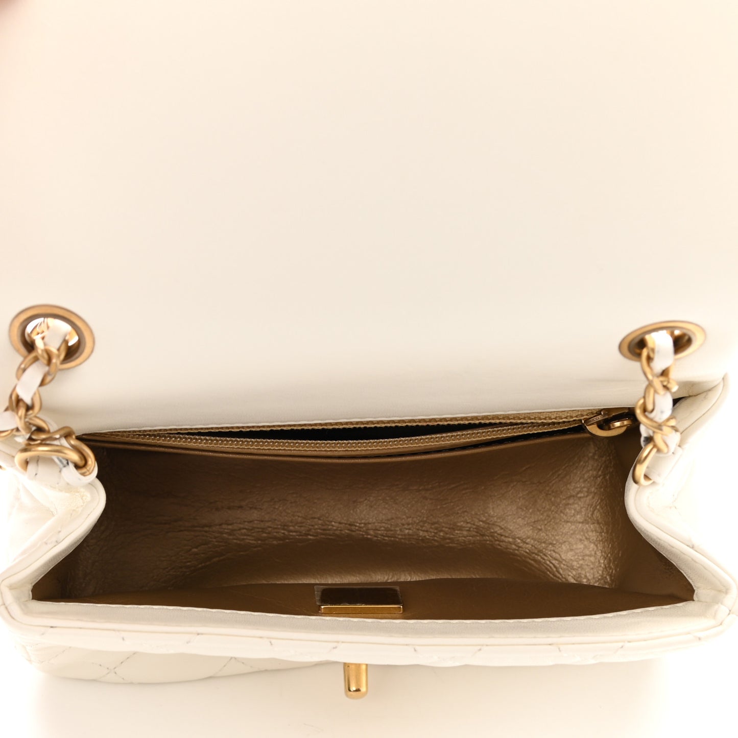Lambskin Quilted Mini Pearl Crush Flap White