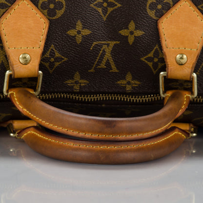 Louis Vuitton Monogram Speedy 40 8 of 8