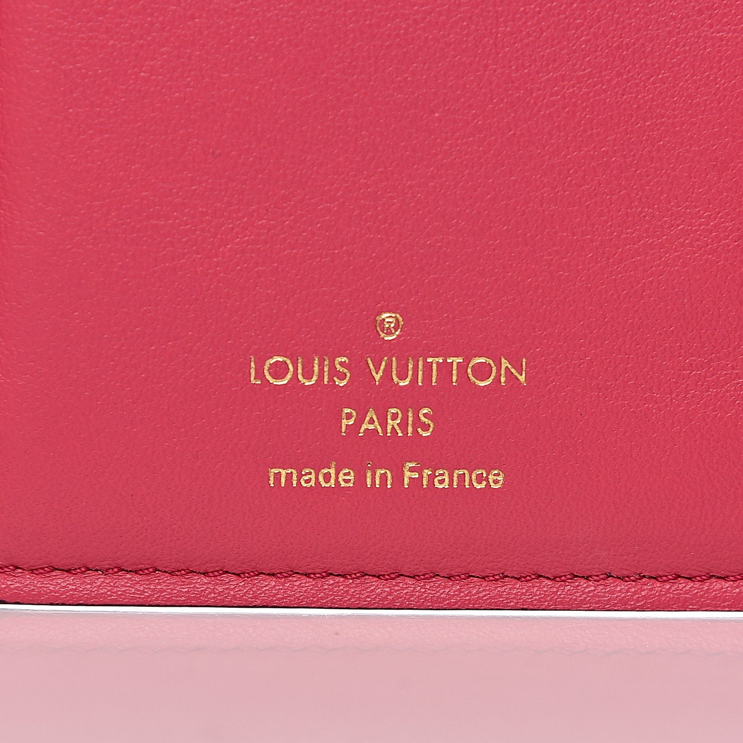 Taurillon Capucines Compact Wallet Black