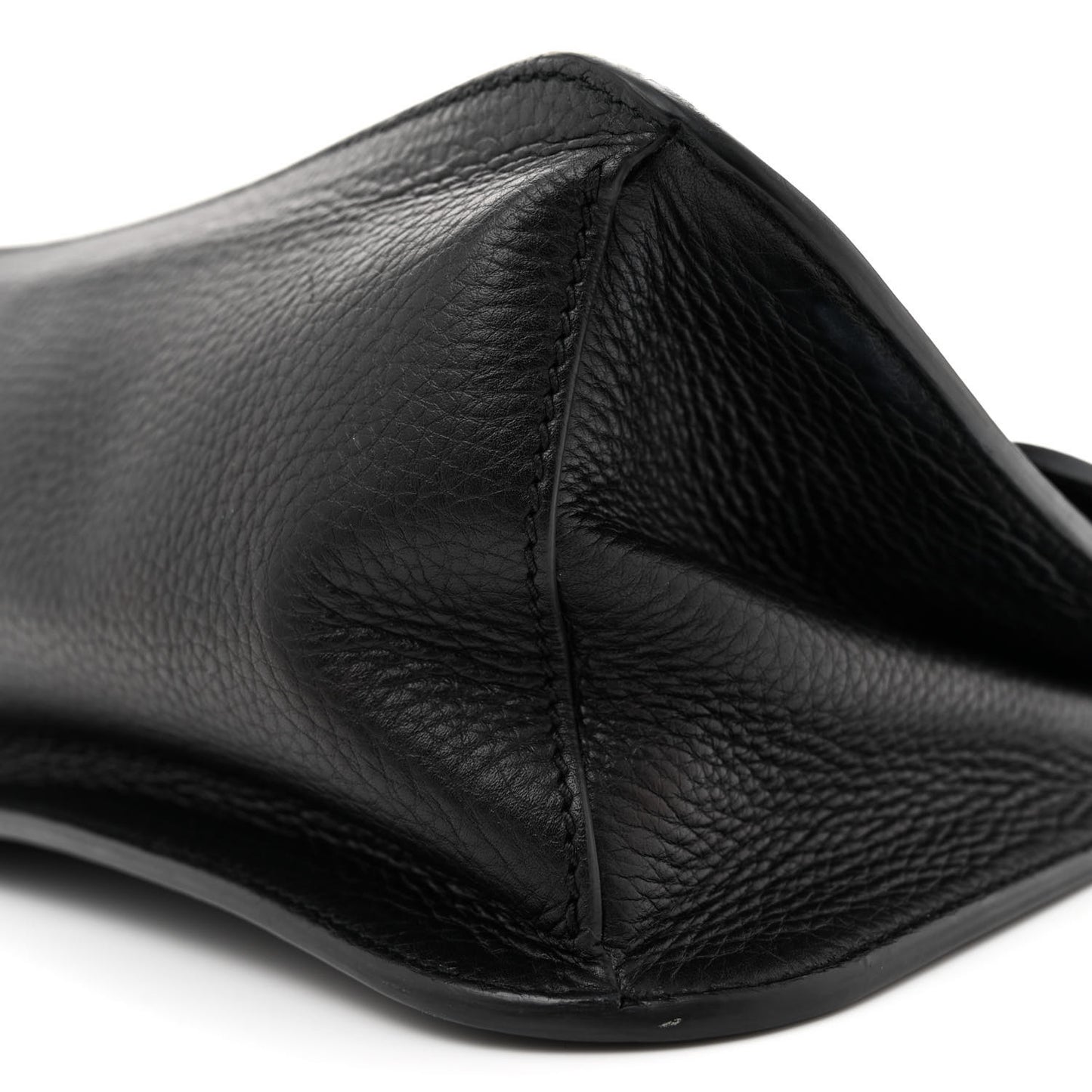 Pebbled Calfskin Medium Bamboo Daily Flap Shoulder Bag Black