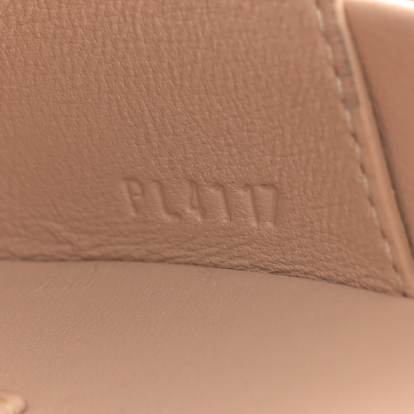 Reverse Monogram Petite Boite Chapeau