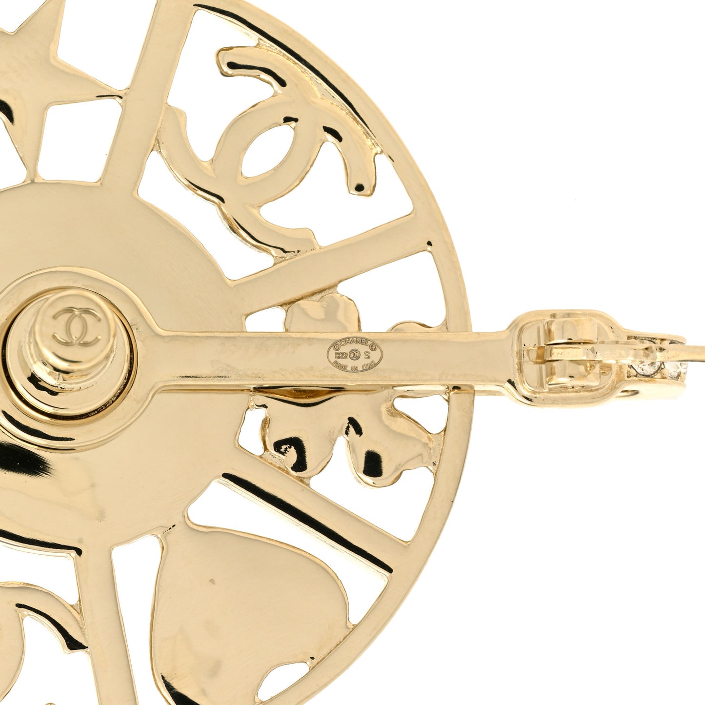 Crystal Pearl CC Charms Brooch Pearly White Gold