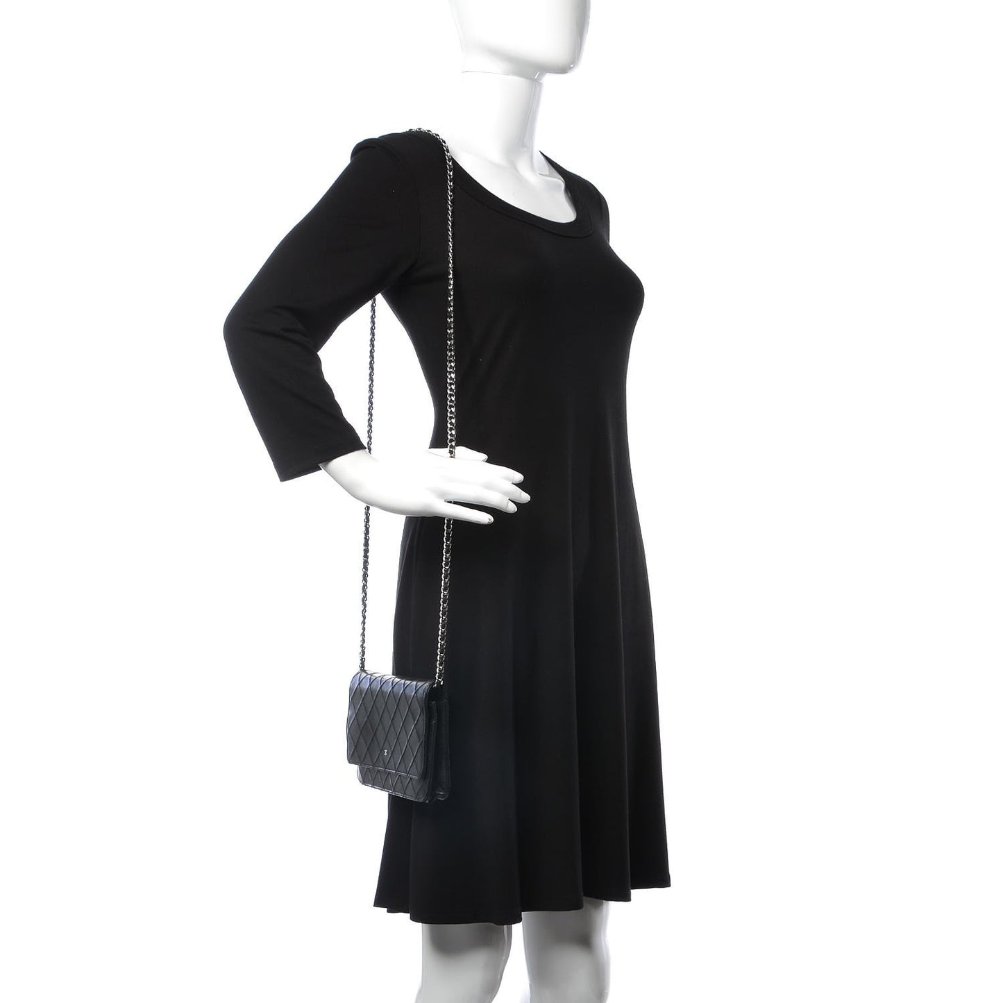 Lambskin Diamond Stitched Wallet On Chain WOC Black