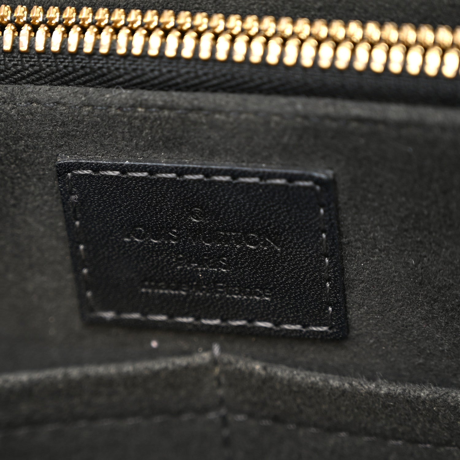 Louis Vuitton Monogram Cuir Plume Very Tote MM Black 7 of 10